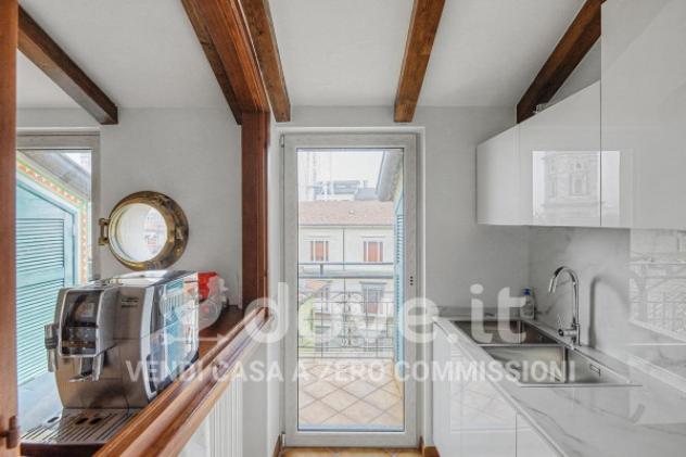 Casa indipendente di 285 m² con più di 5 locali in vendita a Varese - Foto 18