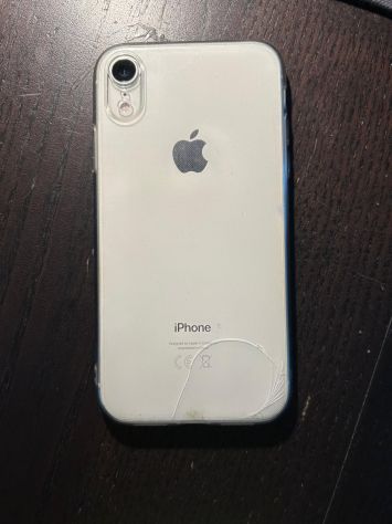 iPhone Xr 64GB usato e trattato BENE-->OCCASIONE € 99