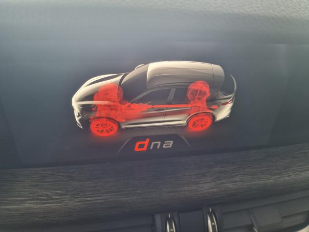 Alfa Romeo Stelvio 2020 - Foto 10