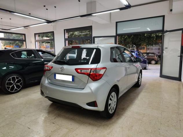 TOYOTA Yaris 1.0 72 CV 3 porte Cool rif. 21644570 - Foto 4
