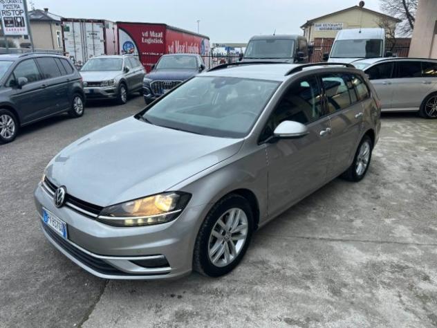 VOLKSWAGEN Golf Variant 1.6 TDI 115 CV DSG Executive BlueMotion Tech. rif. 23799092 - Foto 4