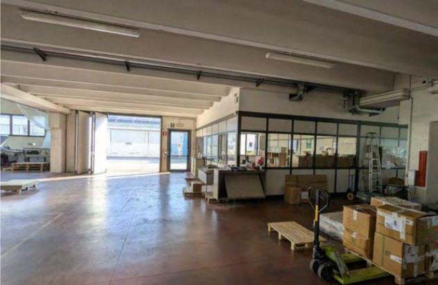 Immobile in asta di 5388 m², box auto in vendita a San Martino Buon Albergo - Foto 18