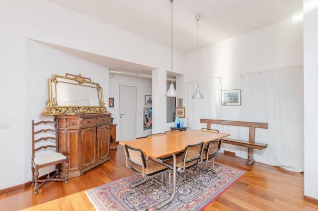 Appartamento di 175 m² con più di 5 locali e box auto in vendita a Milano - Foto 9