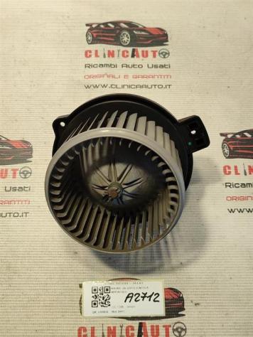 VENTOLA ABITACOLO KIA Rio 4° Serie B30883-0440 A0550184 D4FC diesel 1396 (11)