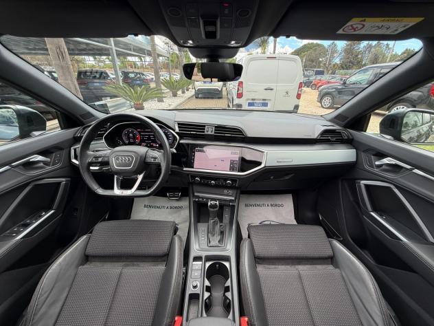 AUDI Q3 SB 35TDI 150CV IDENTITY BLACK TETTO APRIBILE - Foto 10