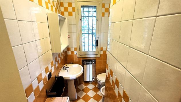 Lesmo: Residenza LESMO GREEN 3 Locali con doppi servizi e ingresso indipendente, posizionato su 2 livelli abitativi - Foto 17