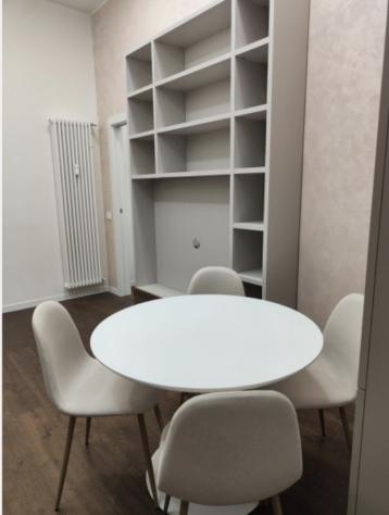 VENDESI, NEL CUORE DEL QUARTIERE NOLO DI MILANO IN VIA VENINI 14 SPLENDIDO BILOCALE DI CIRCA 50 MQ APPENA RISTRUTTURATO E COMPLETAMENTE ARREDATO L' - Foto 11