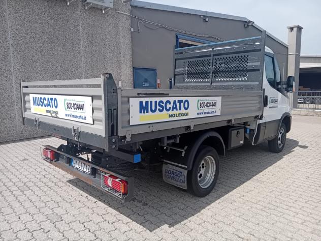 IVECO Daily (2014--) Daily 35C12B BTor 2.3 HPT PC-RG Cabinato - Foto 5