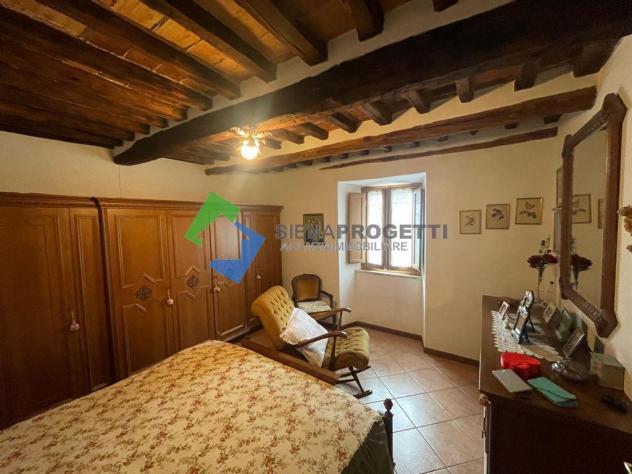 Terra-tetto in pietra e magazzino indipendente nell’antico borgo di Tocchi, Monticiano, Siena. - Foto 7