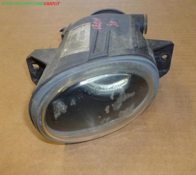 PROIETTORE FENDINEBBIA S. LEON / TOLEDO SEAT TOLEDO (1M) 1M0941699B  Parti elettriche  Fanaleria  Fendinebbia dx. SEAT - LEON - 01-12-1999 - 01-05-200