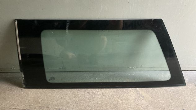 Vetro laterale fisso posteriore SX Mini Cooper R56 del 2008 - Foto 2