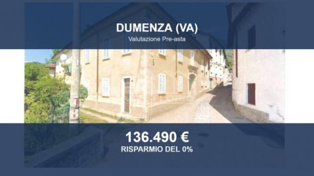 Immobile in asta di 407 m² in vendita a Dumenza
