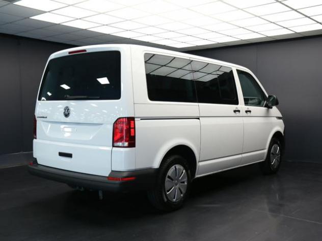 VOLKSWAGEN Caravelle 2.0 TDI 110CV PC Trendline - 9 POSTI rif. 23632511 - Foto 3