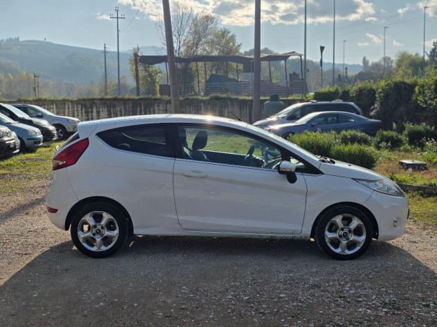 FORD FIESTA 1.4 DIESEL 2014 OK NEOPAT GARANZ 12 MESI - Foto 7