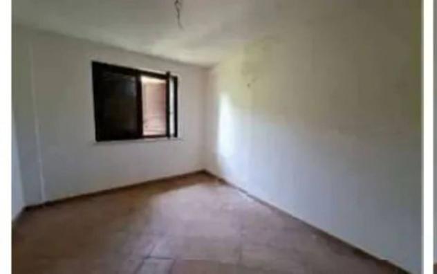 Immobile in asta di 48 m², box auto in vendita a Faleria - Foto 2