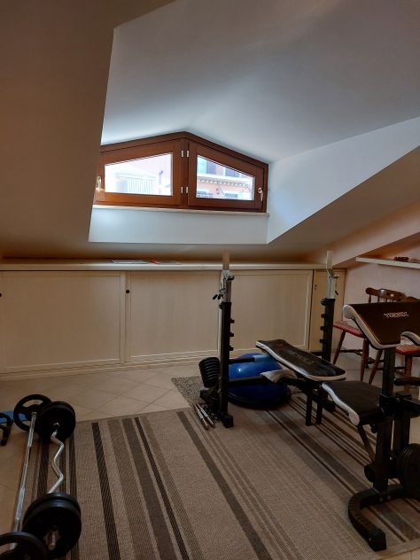 In trattativa privata appartamento recente costruzione 85mq 4/5 vani due livelli - Foto 8