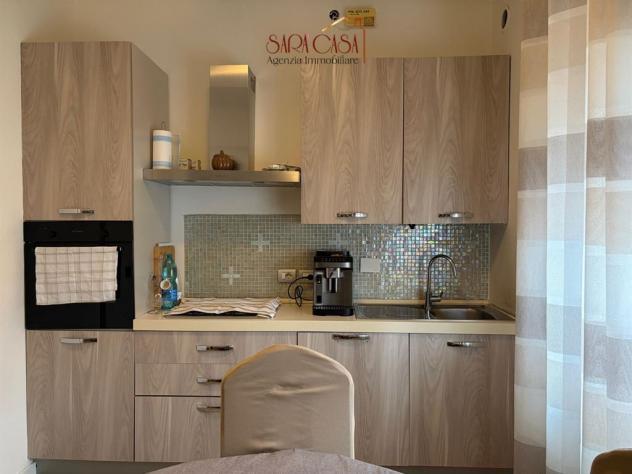 APPARTAMENTO CON TRE CAMERE IN PICCOLA PALAZZINA - Foto 6