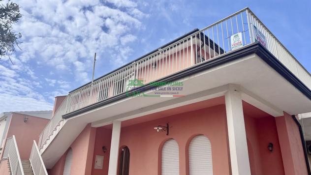 Rif. 2479 - Appartamento a circa 80 mt dal mare con 2 terrazze a Caucana