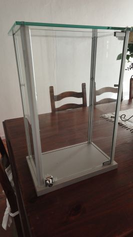 Vetrina espositiva in vetro - Foto 2