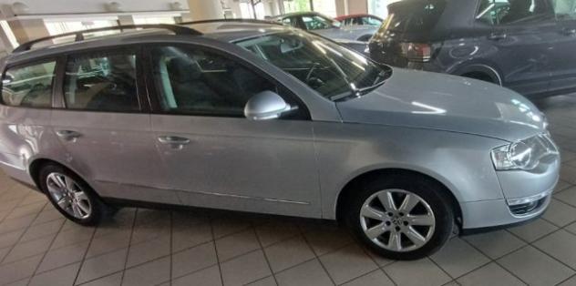 VOLKSWAGEN Passat 2.0 16V TDI 4mot. Var. rif. 24092047 - Foto 2