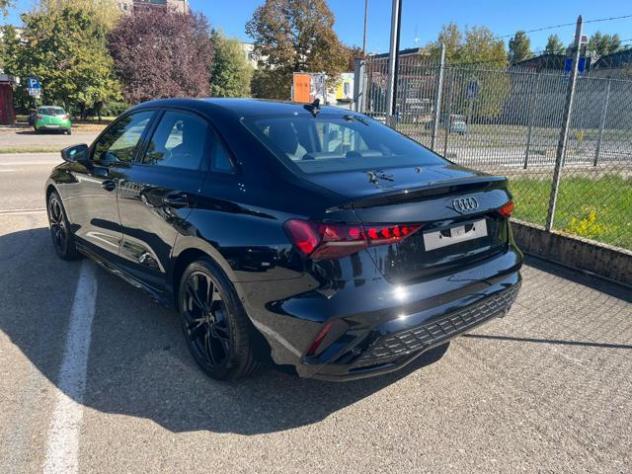 AUDI A3 Sedan TFSI 110 kW S tronic S line edition rif. 24194206 - Foto 2