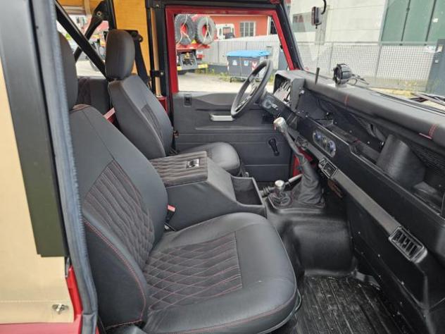LAND ROVER Defender 110 2.5 Tdi cat S.W. County rif. 22911751 - Foto 10