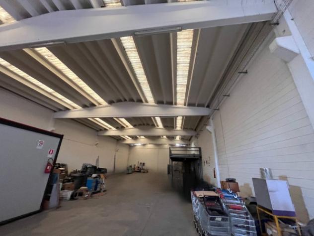 Immobile di 650 m² con 3 locali in vendita a Roncadelle - Foto 6