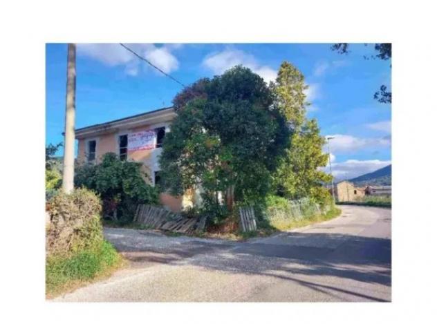 Immobile in asta di 191 m² con più di 5 locali in vendita a Foligno - Foto 8
