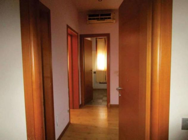 Immobile in asta di 116 m² con più di 5 locali e box auto doppio in vendita a Gossolengo - Foto 9