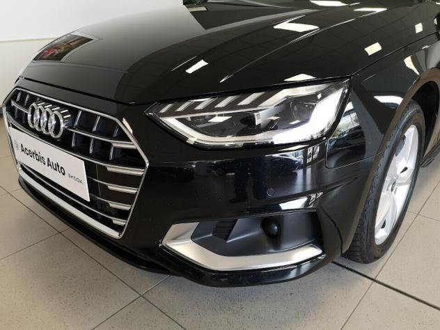 Audi A4 Avant 30 TDI/136 CV S tronic Business Advanced - Foto 6