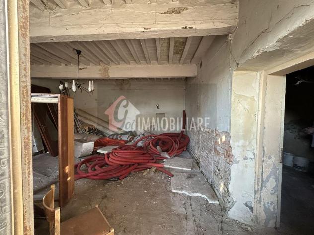 Casa indipendente da ristrutturare con giardino a Brugnolo - Foto 15
