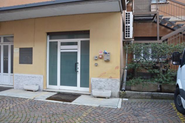 Immobile di 255 m² con 2 locali in affitto a Gallarate - Foto 2