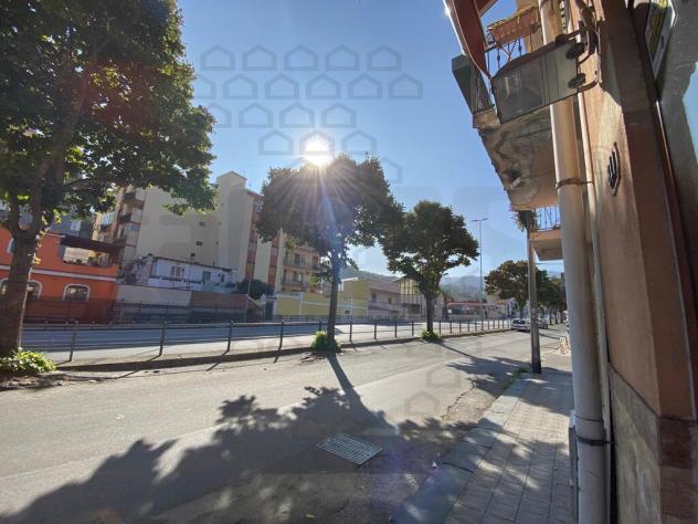 IMMOBILE COMMERCIALE di 2 vani e di 100 mq (MESSINA) rif. 2vs16876 - Foto 9