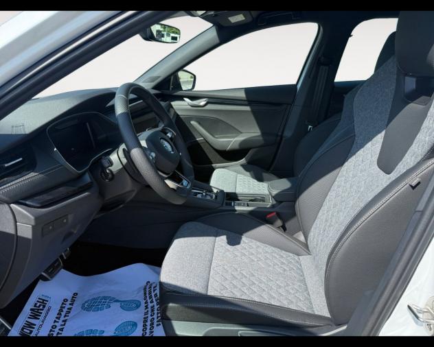 Škoda Octavia 4ª serie 1.5 TSI ACT Hybrid 150 CV DSG Wagon Sportline - Foto 9