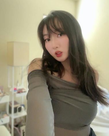 Kimao, la nuova ragazza asiatica frontene più sexy della tua città - Foto 4