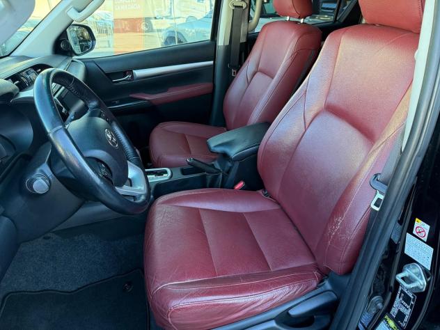 Toyota Hilux Hilux 2.4 D-4D A/T 4WD 4 porte Double Cab Executive - Foto 6