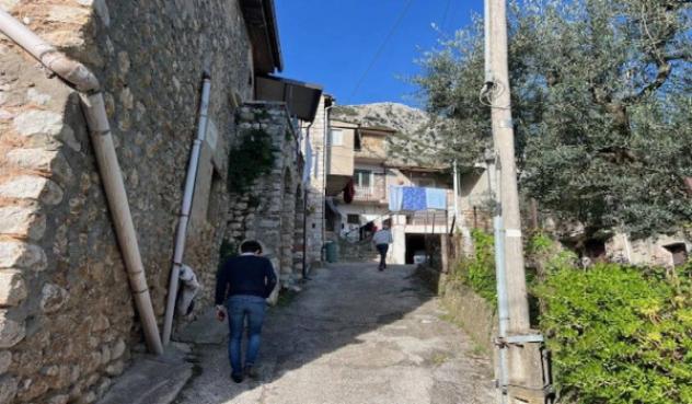 Immobile in asta di 249 m² con più di 5 locali in vendita a Vitulano - Foto 3