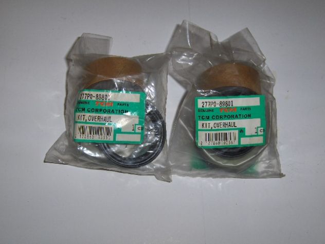 TCM FD20Z5 - TCM FD25Z5 Kit Guarnizioni Sollevamento code 277P0-89801 - Foto 2