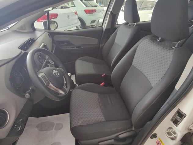 Toyota Yaris 1.4 D-4D 5 porte Active - Foto 8