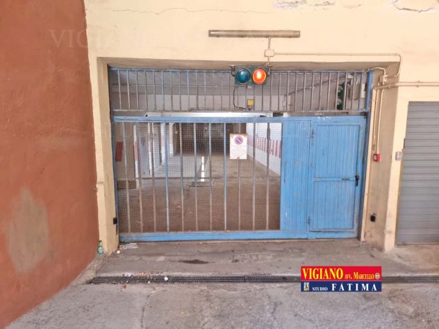 FOGGIA - VENDESI - VIALE COLOMBO, 3° P. - VANI 3/ MQ. 128 CAT. + BOX MQ. 16 CAT - Foto 10