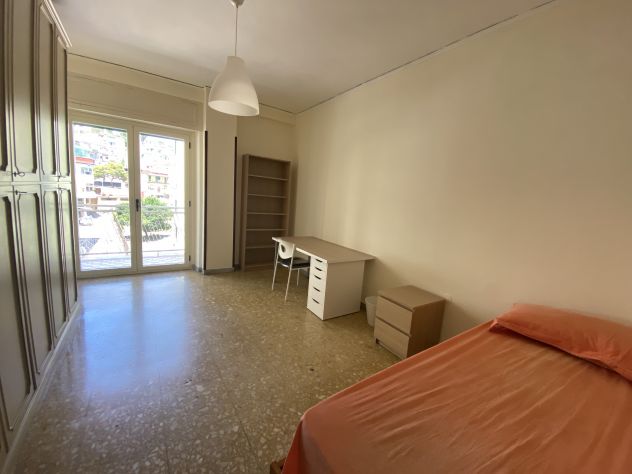 STANZA ARREDATA PER STUDENTESSE – NAPOLI FUORIGROTTA (VIA PIRANDELLO 5) - Foto 5
