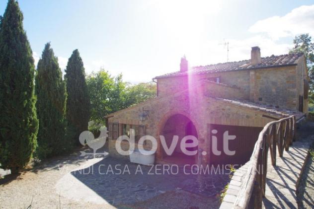 Rustico / Casale di 285 m² con più di 5 locali in vendita a Montepulciano - Foto 6