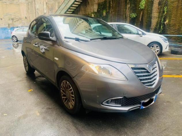 LANCIA Ypsilon 1.2 69 CV 5 porte Platinum rif. 23445511 - Foto 2