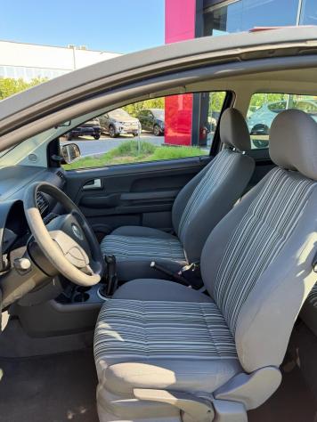 Volkswagen Fox 1.2 60CV TrendLine - Foto 8