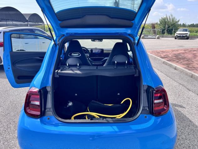 Abarth 500e Elettrica Turismo 155cv - Foto 8