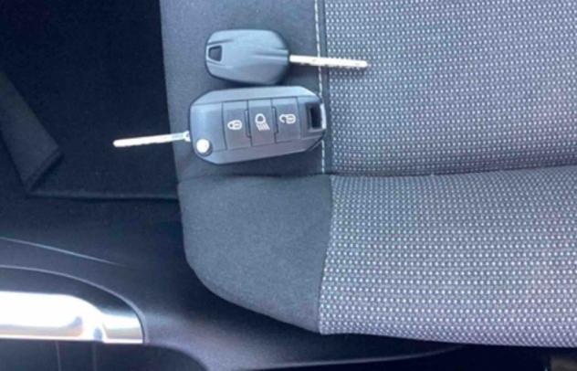 Citroen C3 Aircross PureTech 110 S&S Feel 33129 KM - Foto 6