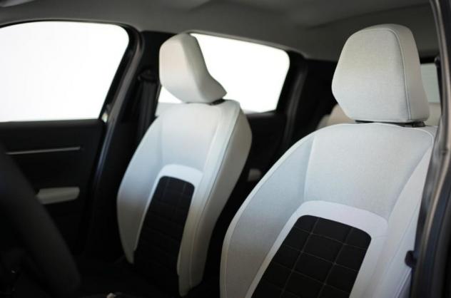 NEW Citroen C3 PureTech 100 Max#RETROCAMERA! - Foto 6