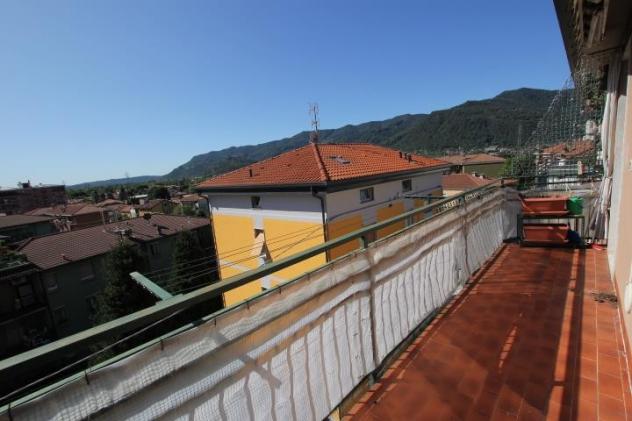 TRILOCALE DI 118 MQ CON TERRAZZI A CENTRO CALOLZIO - Foto 11