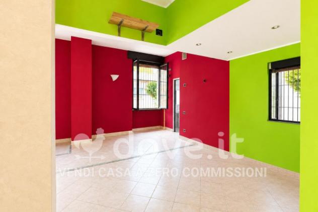 Appartamento di 180 m² con 2 locali e box auto in vendita a Gazzada Schianno - Foto 5