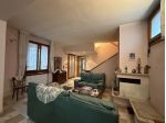 VILLA INDIPENDENTE IN CENTTO PAESE
